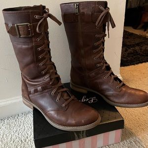 Gently used Brown Timberland combat boots size 10
